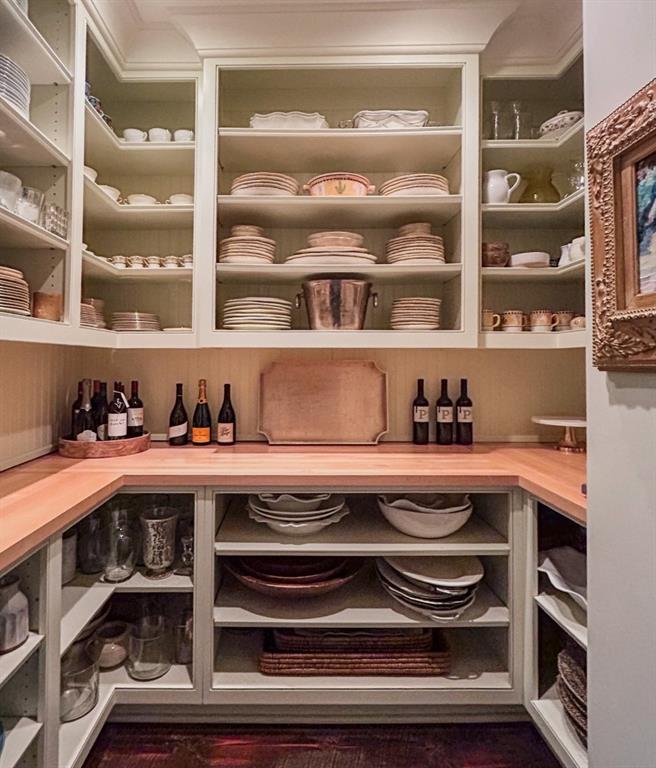 3741 Dumbarton Road Northwest Atlanta, GA 30327 - Photo 20 of 41 a view of a kitchen with a window