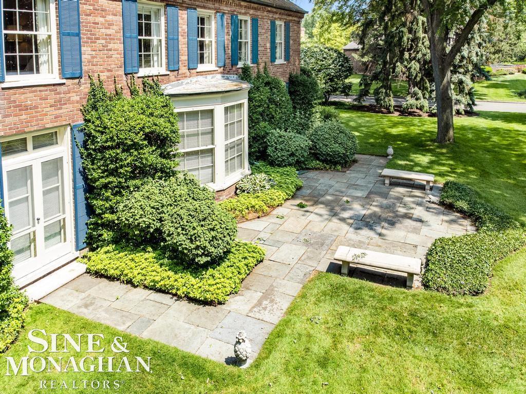 681 Lake Shore Road Grosse Pointe Shores, MI 48236 - Photo 54 of 75