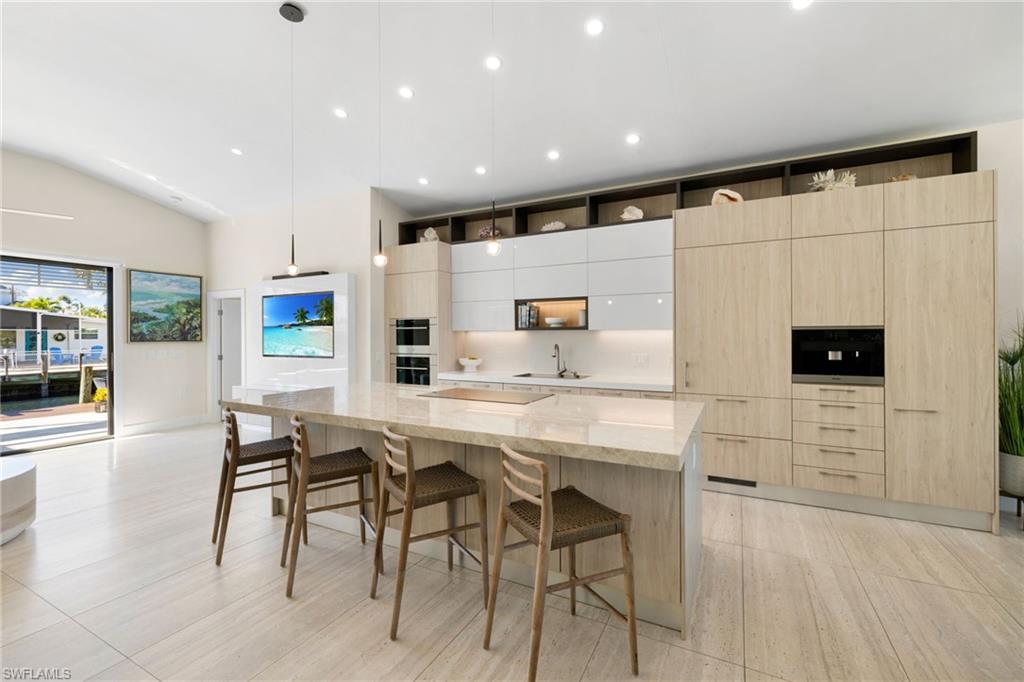 1820 Holiday Lane Naples, FL 34104 - Photo 11 of 50