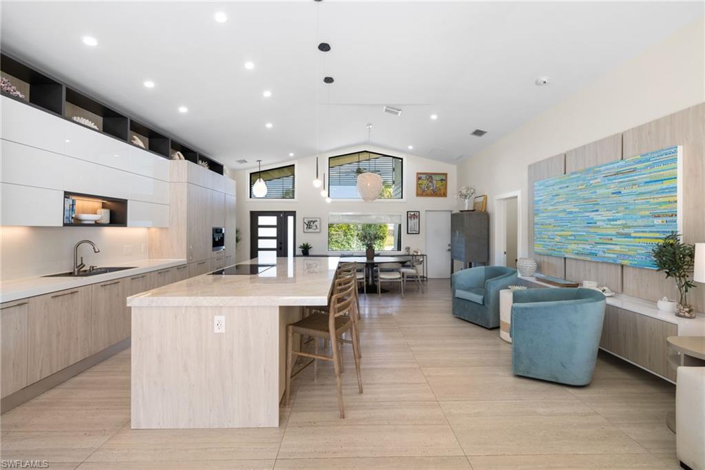 1820 Holiday Lane Naples, FL 34104 - Photo 13 of 50