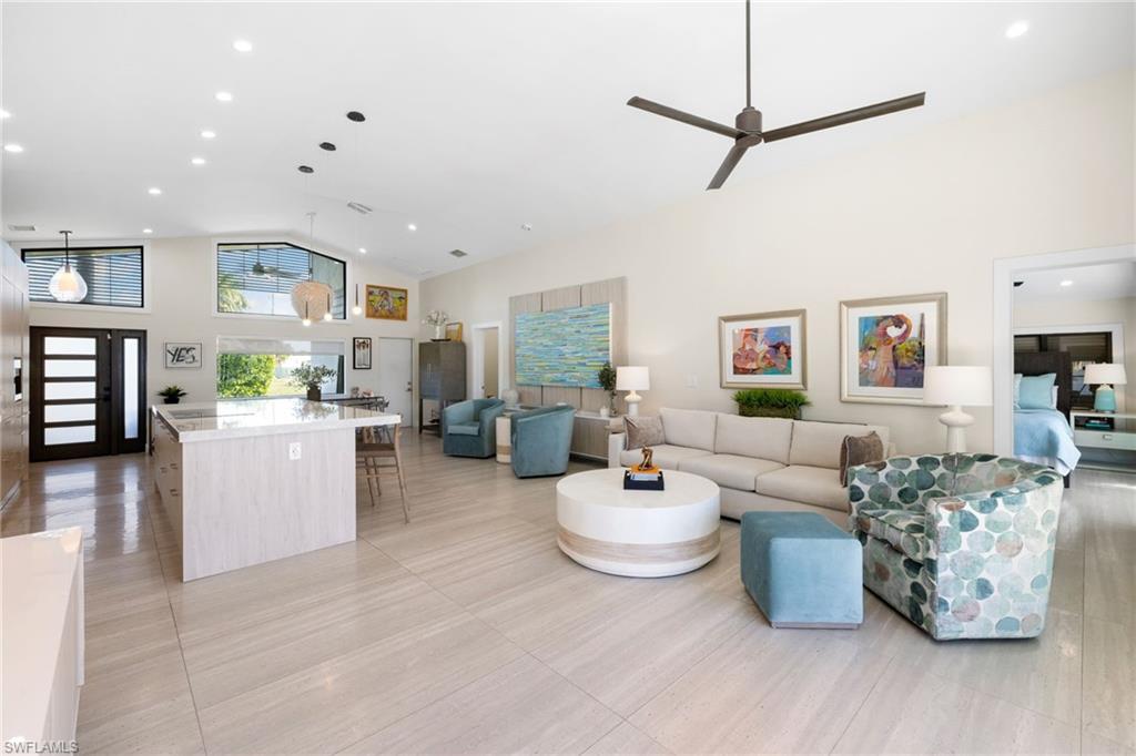 1820 Holiday Lane Naples, FL 34104 - Photo 16 of 50