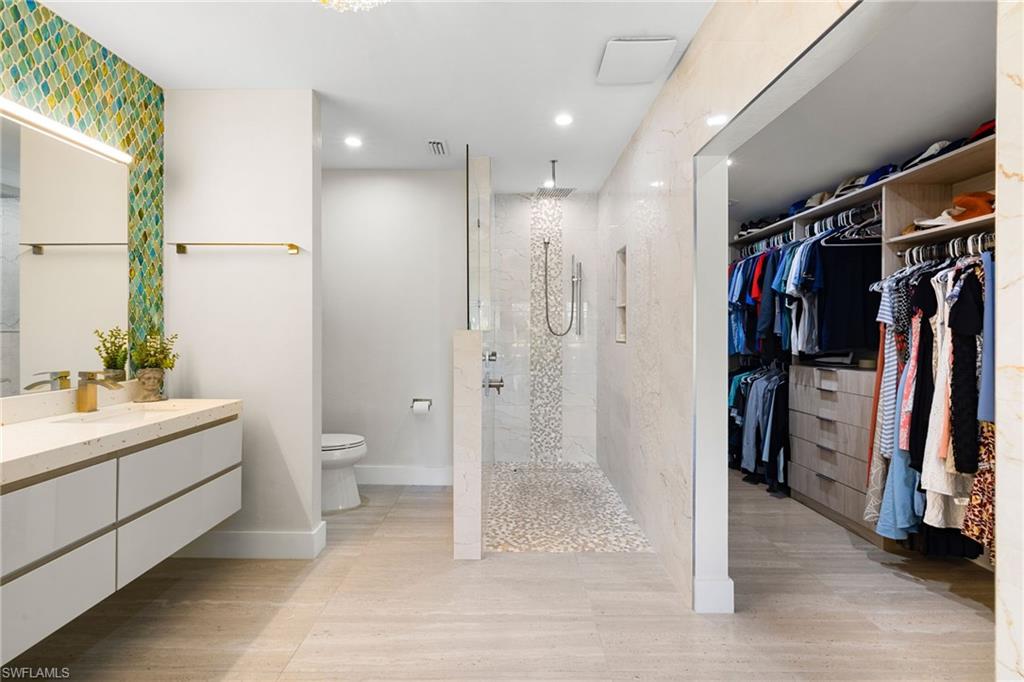 1820 Holiday Lane Naples, FL 34104 - Photo 24 of 50