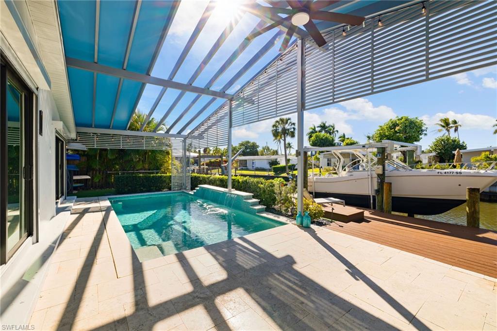 1820 Holiday Lane Naples, FL 34104 - Photo 33 of 50