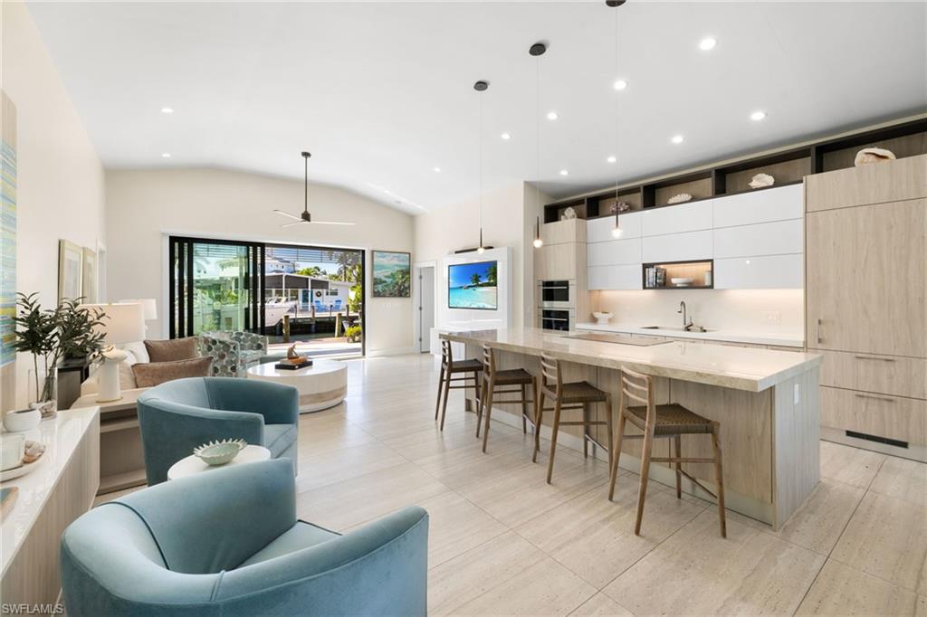 1820 Holiday Lane Naples, FL 34104 - Photo 4 of 50