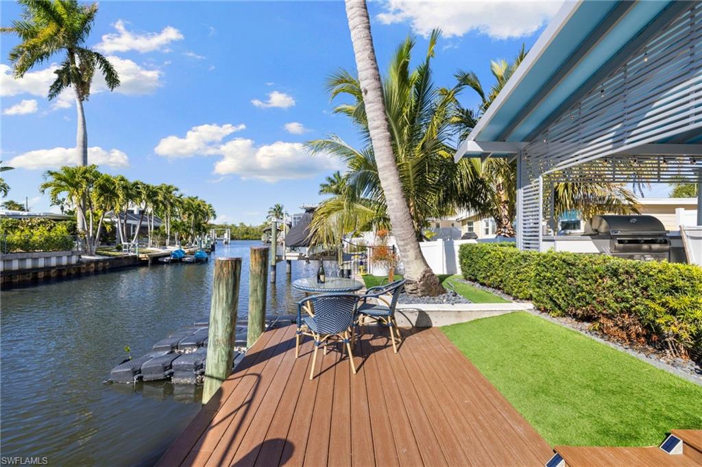 1820 Holiday Lane Naples, FL 34104 - Photo 42 of 50