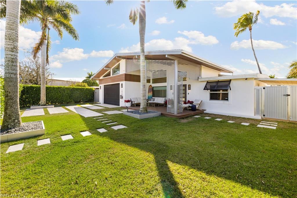 1820 Holiday Lane Naples, FL 34104 - Photo 46 of 50