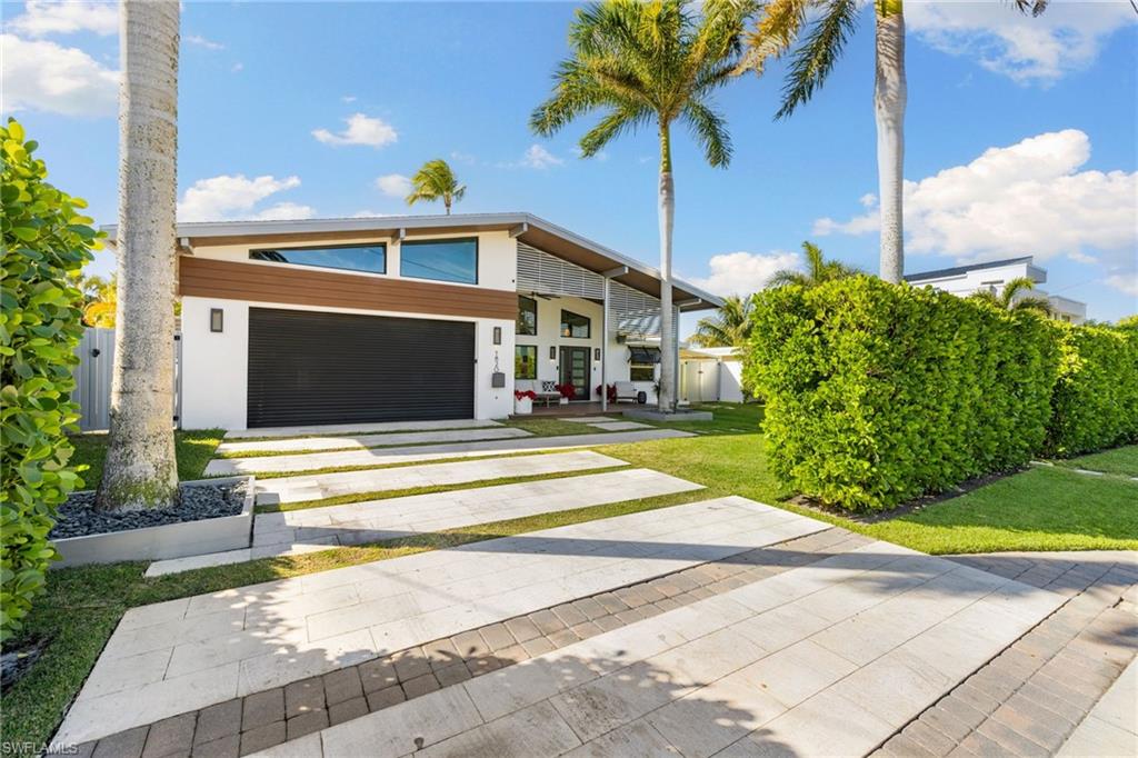 1820 Holiday Lane Naples, FL 34104 - Photo 47 of 50