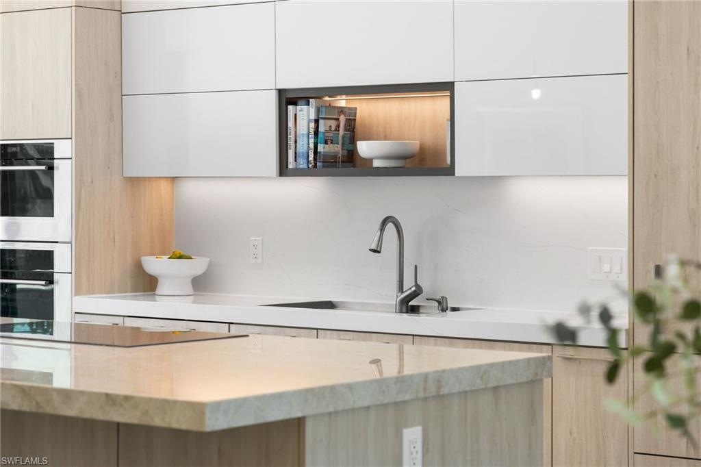 1820 Holiday Lane Naples, FL 34104 - Photo 9 of 50