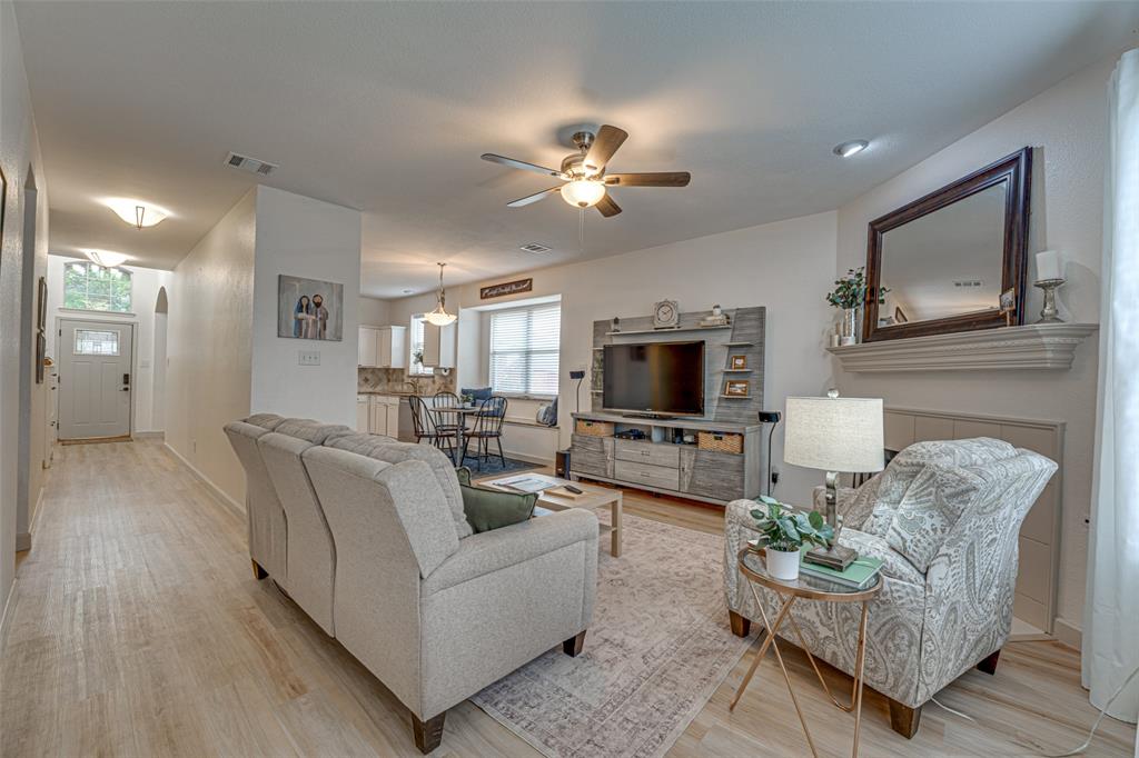 5218 Griffins Pointe Drive Rowlett, TX 75089 - Photo 7 of 40