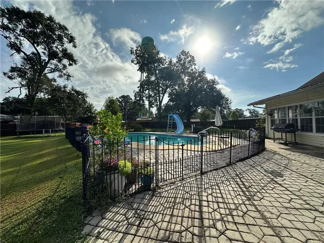 $320,000 | 3483 Highway 107, Plaucheville, LA 71362