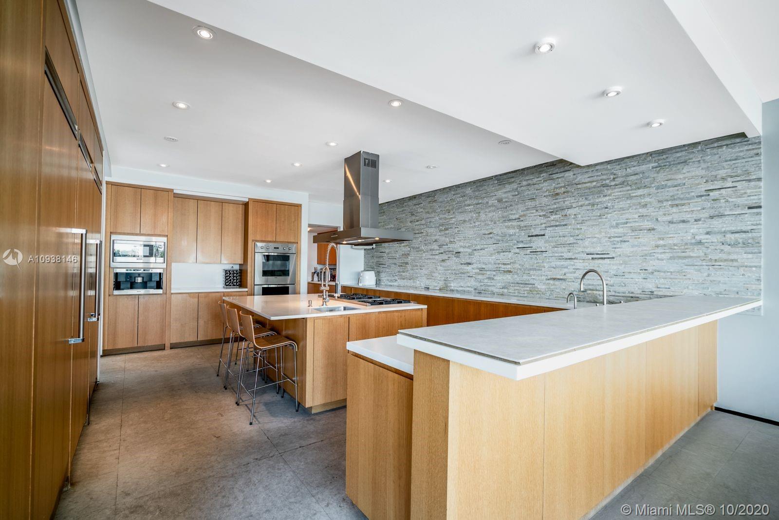 1236 Biscaya Drive Surfside, FL 33154 - Photo 11 of 37