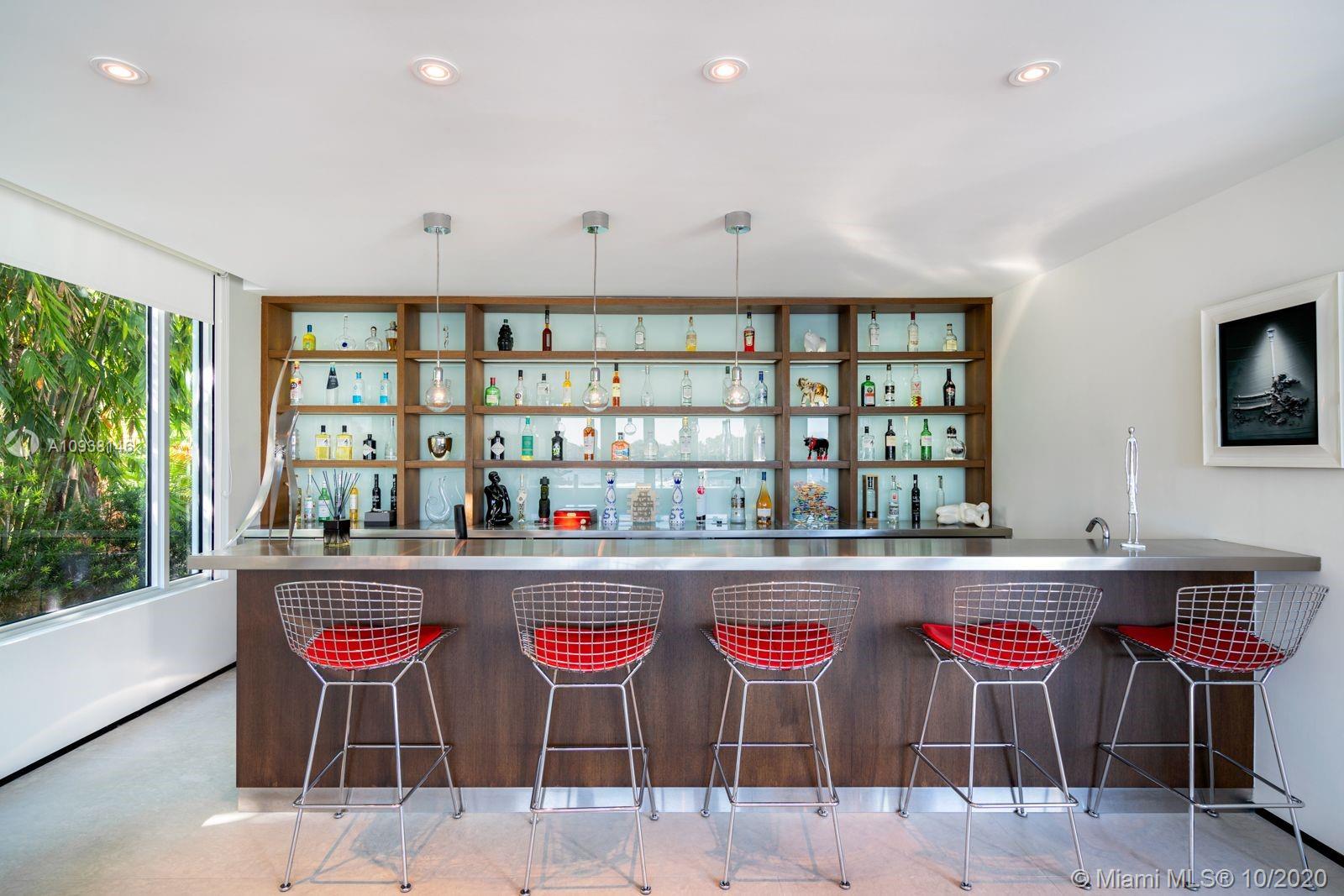 1236 Biscaya Drive Surfside, FL 33154 - Photo 13 of 37