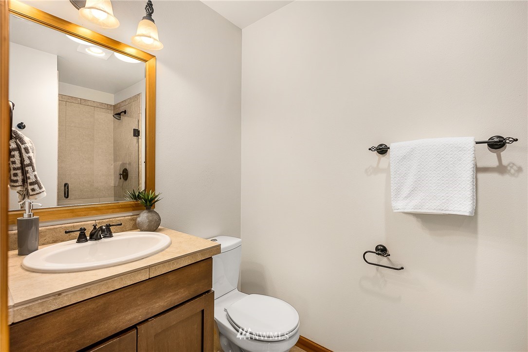 808 North 49th Street Seattle, WA 98103 - Photo 18 of 28 Gallery Image 18