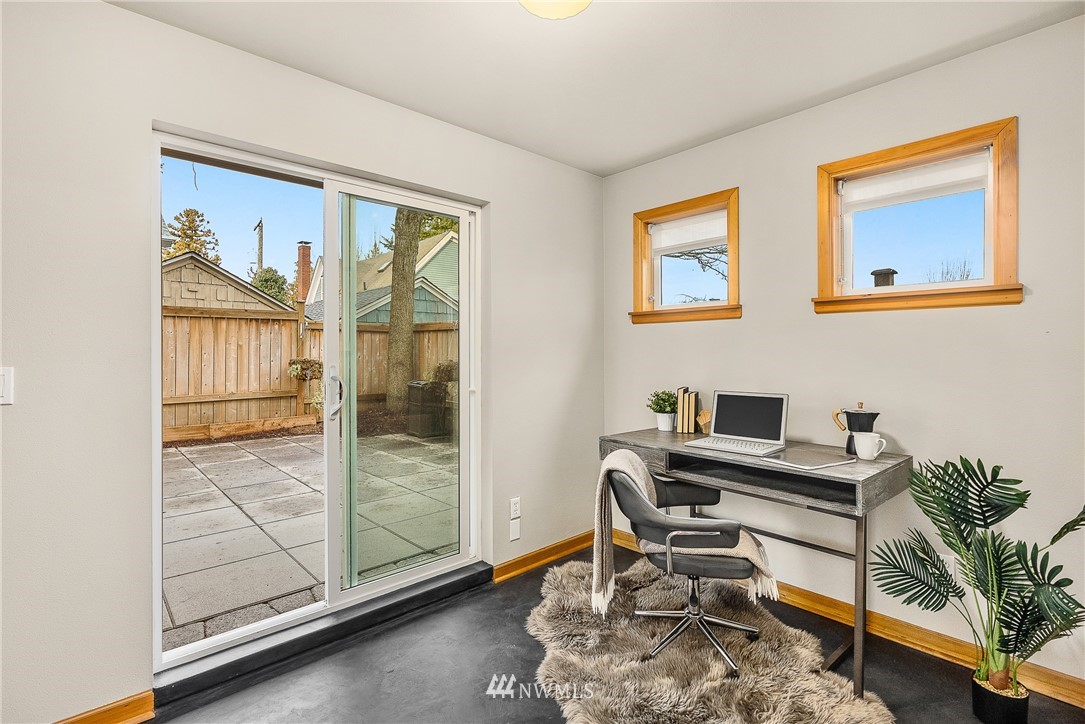808 North 49th Street Seattle, WA 98103 - Photo 19 of 28 Gallery Image 19
