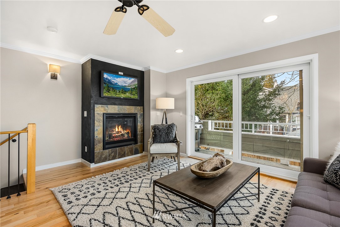 808 North 49th Street Seattle, WA 98103 - Photo 8 of 28 Gallery Image 8