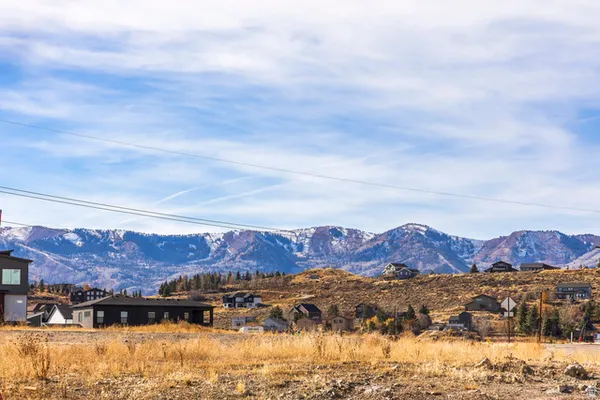 $340,000 | 6562 Old Forest Drive, Unit 14, Park City, UT 84098