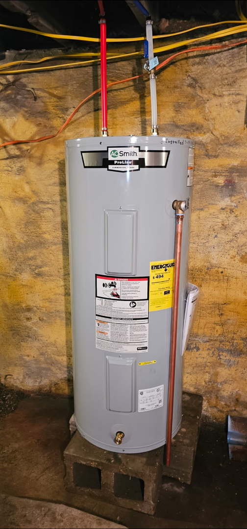 113 Cunningham Avenue Danville, IL 61832 - Photo 22 of 25 a view of water heater