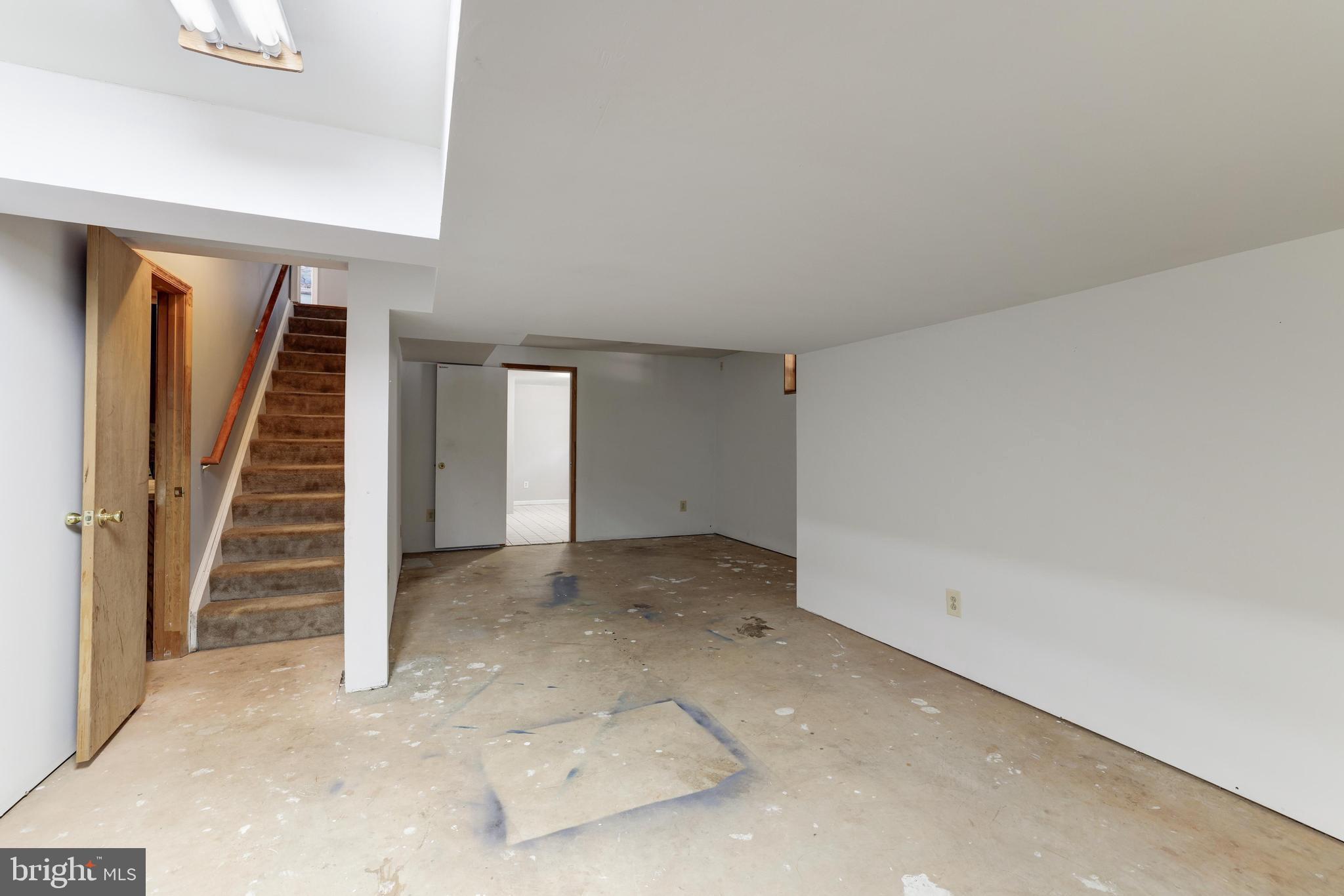 210 Environs Road Sterling, VA 20165 - Photo 45 of 57 Ready for your preferred flooring
