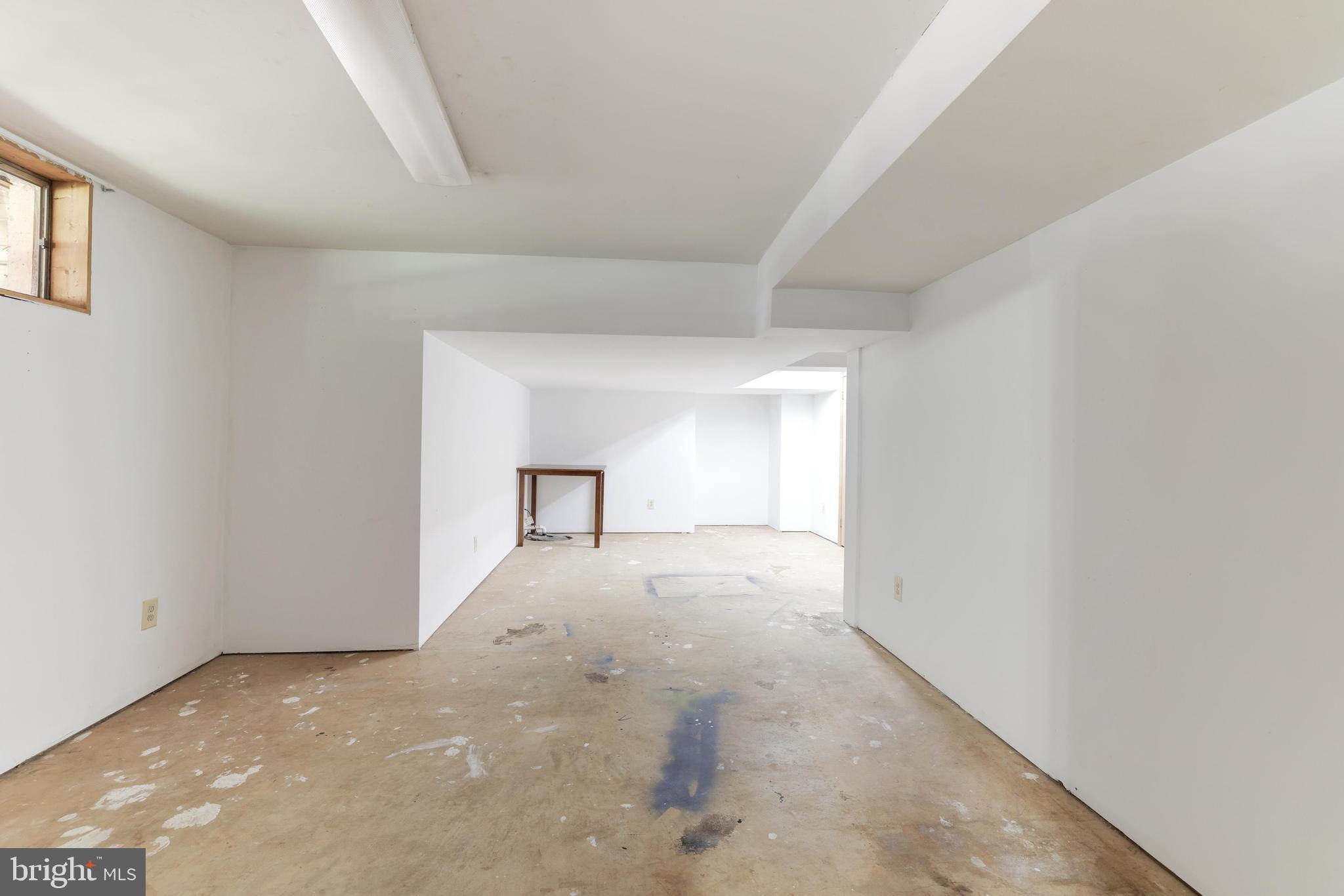 210 Environs Road Sterling, VA 20165 - Photo 46 of 57 Gallery Image 46