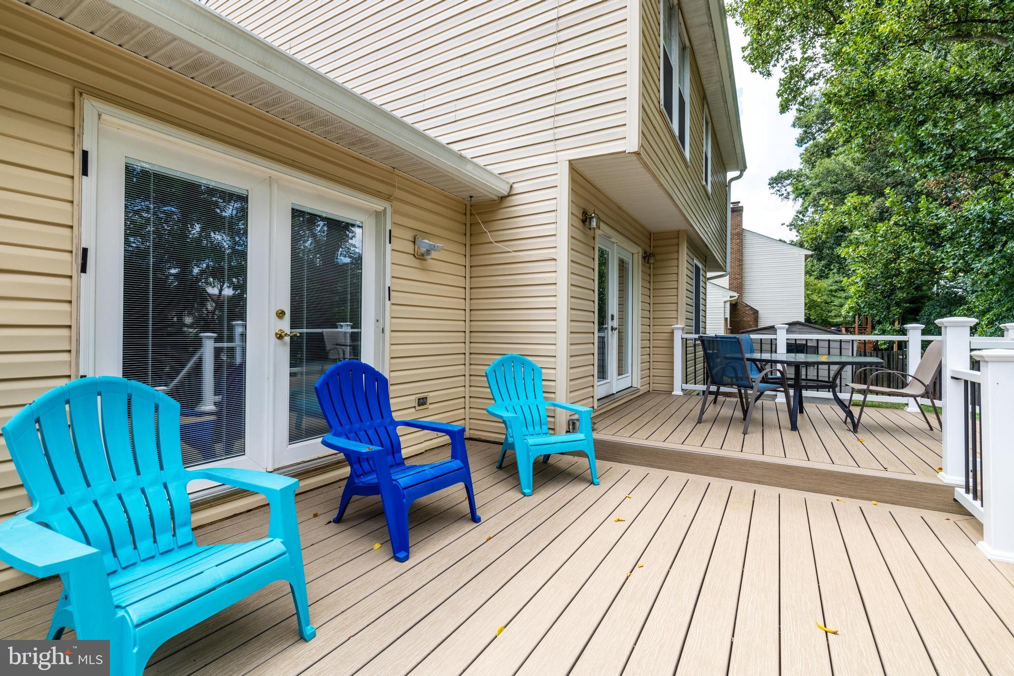 210 Environs Road Sterling, VA 20165 - Photo 54 of 57 NEW Trex deck