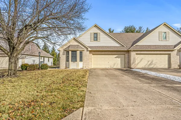 $284,000 | 353 Carriage Lane, Franklin, IN 46131