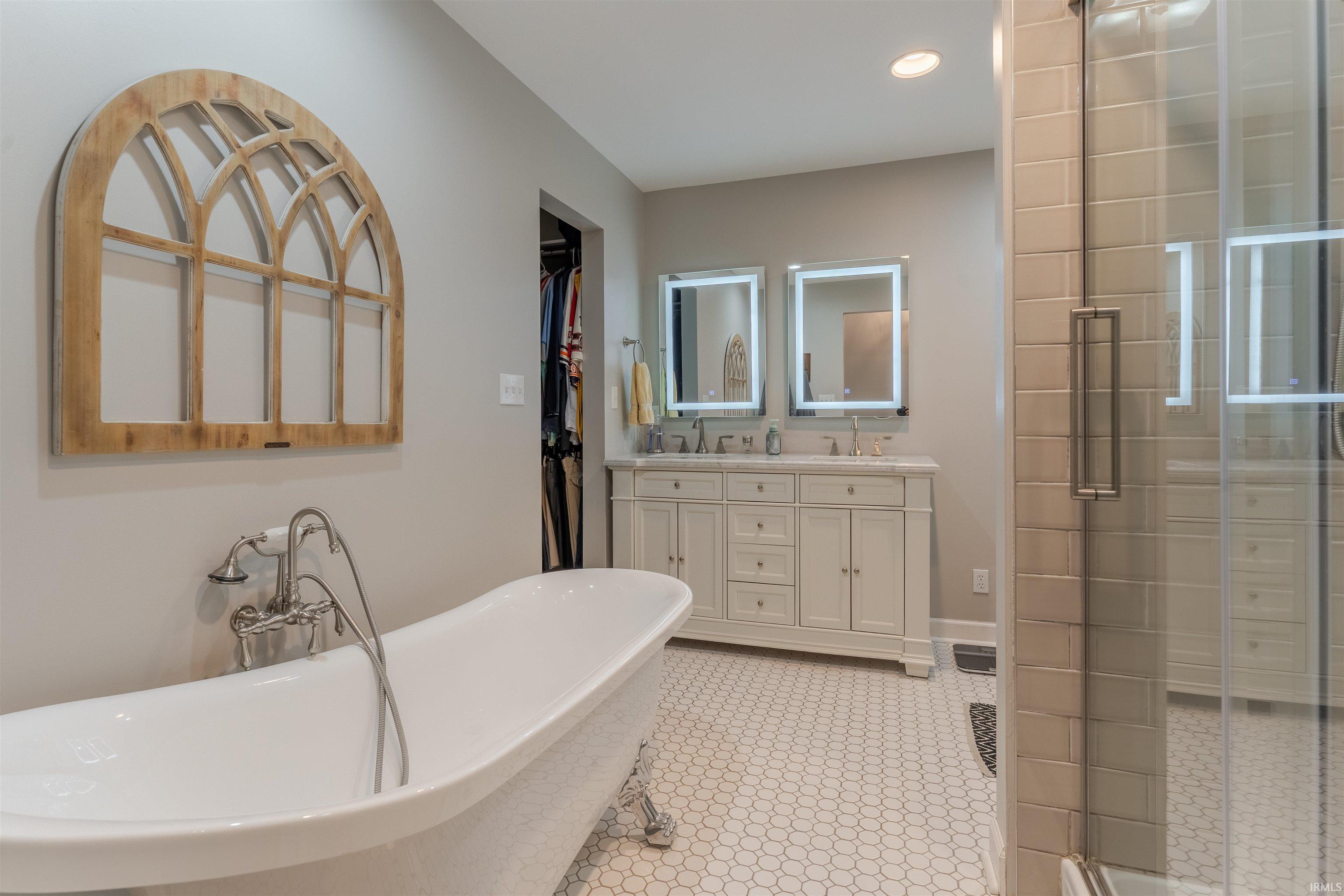 7110 Newburgh Road Evansville, IN 47715 - Photo 21 of 50