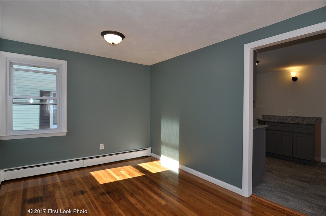 73 Appleton Street Cranston, RI 02910 - Photo 19 of 37 Gallery Image 19