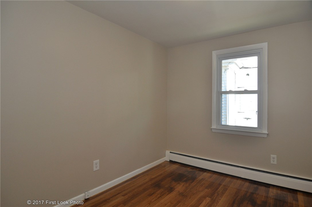 73 Appleton Street Cranston, RI 02910 - Photo 22 of 37 Gallery Image 22