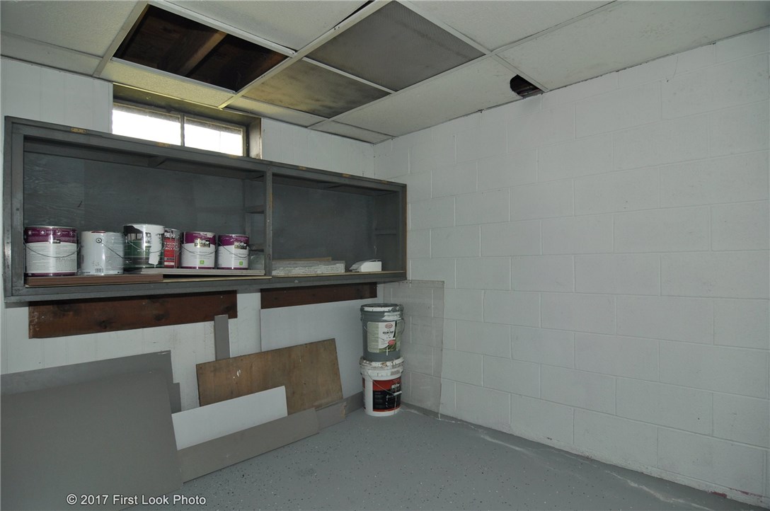 73 Appleton Street Cranston, RI 02910 - Photo 34 of 37 Gallery Image 34