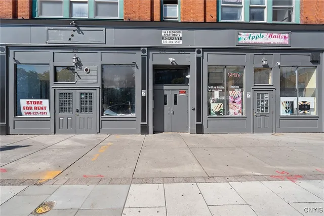 $1,200 | 319 North Salina Street, Syracuse, NY 13203