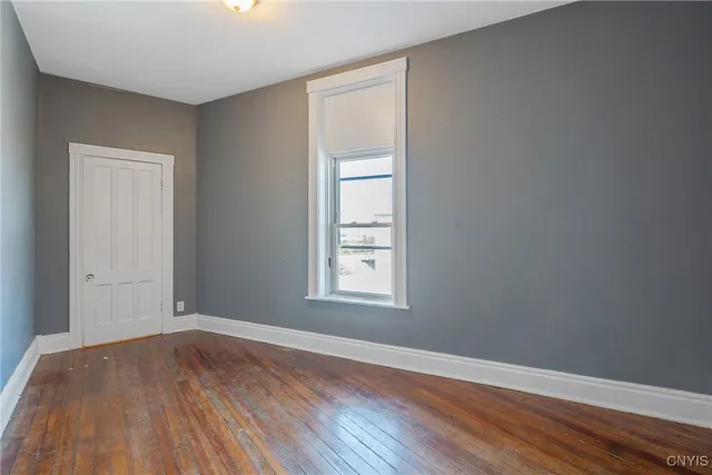 $1,200 | 319 North Salina Street, Syracuse, NY 13203