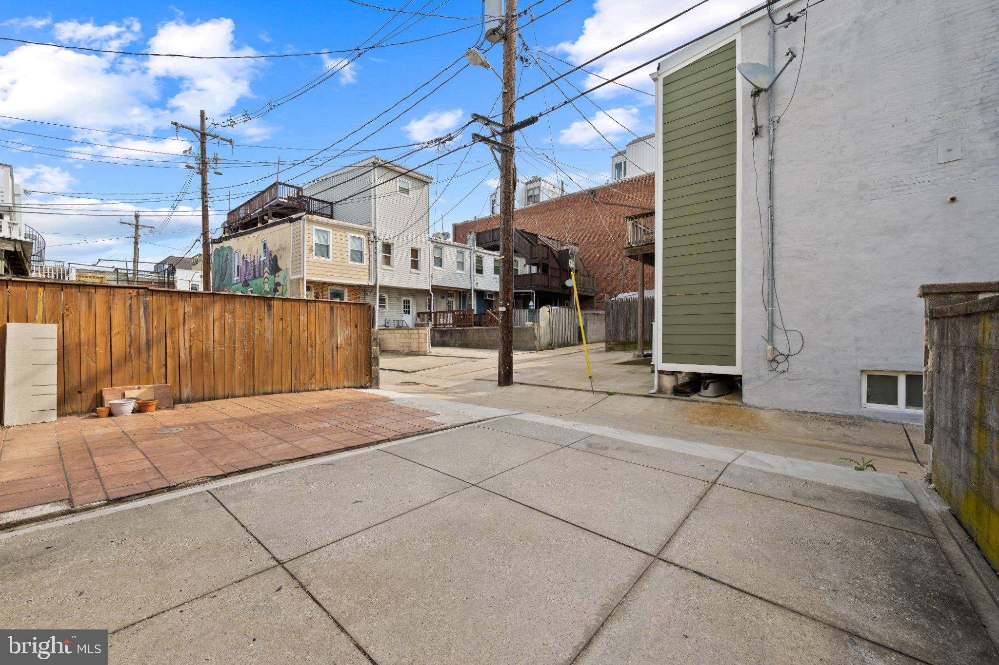 615 South Clinton Street Baltimore, MD 21224 - Photo 36 of 39 a view of a street