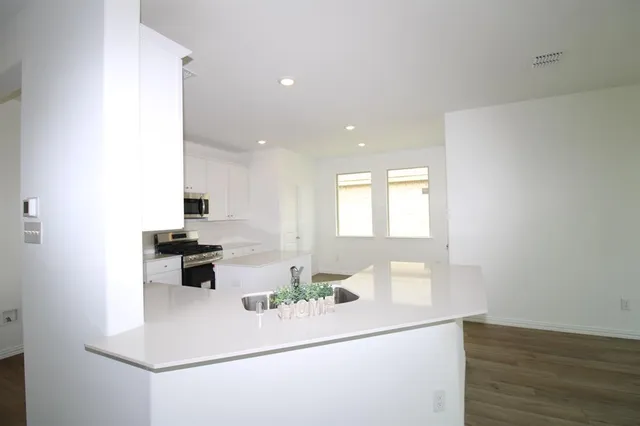 $2,349 | 2112 Angus Drive, Little Elm, TX 75068