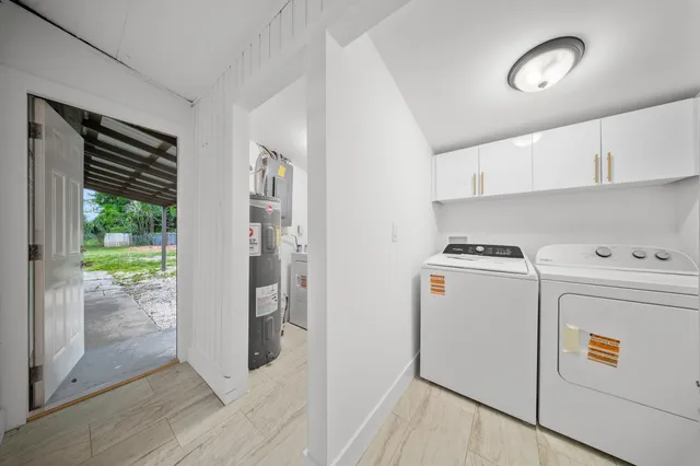 $490,000 | 2904 Southeast Bamboo Street, Stuart, FL 34997