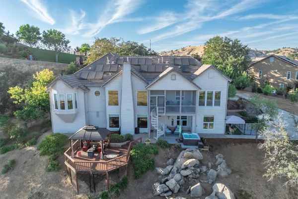 $990,000 | 22113 Oak Glen Lane, Friant, CA 93626