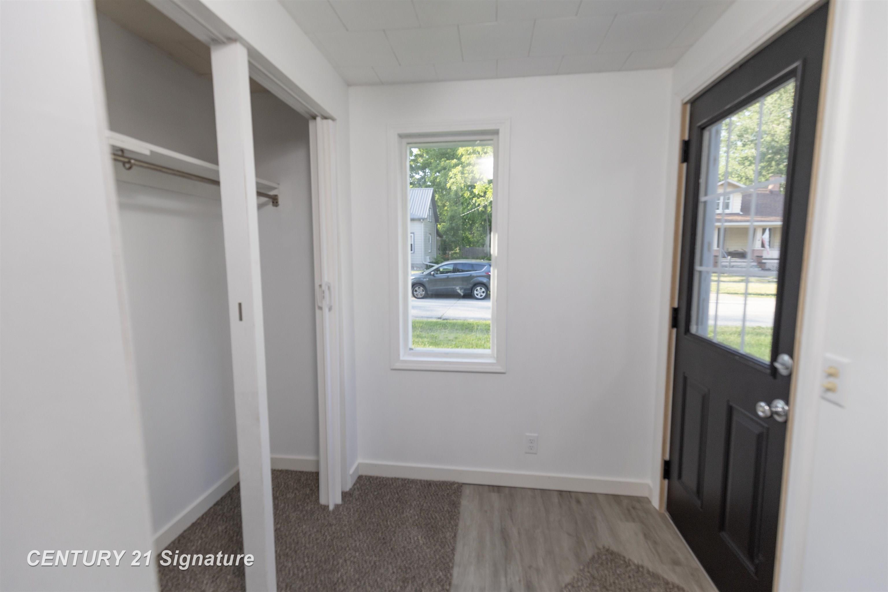 611 West 2nd Street Pinconning, MI 48650 - Photo 6 of 38
