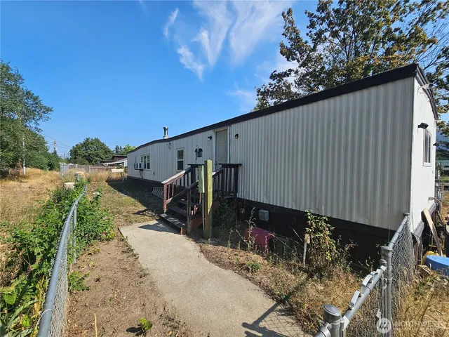 a backyard of a house