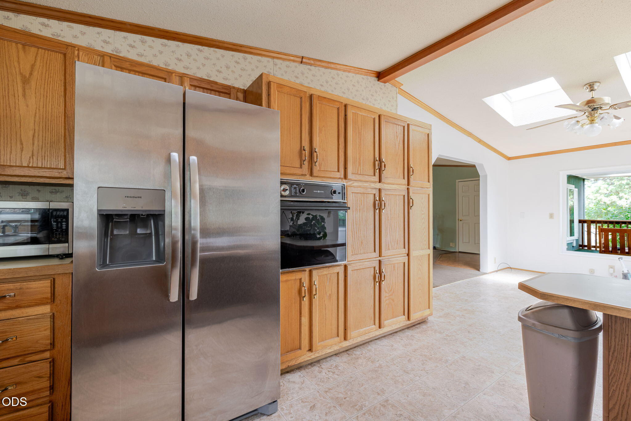60865 Raintree Court Bend, OR 97702 - Photo 13 of 33