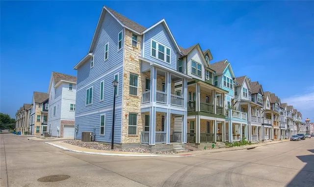 a front view of a building with street view