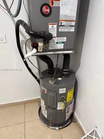 $685,000 | 3921-3923 Northwest 164th Street, Miami Gardens, FL 33054