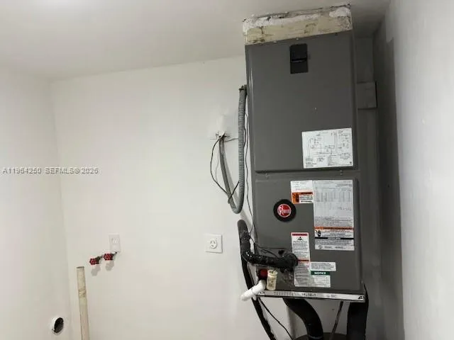 $685,000 | 3921-3923 Northwest 164th Street, Miami Gardens, FL 33054