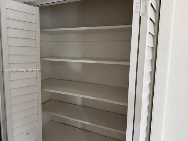 $685,000 | 3921-3923 Northwest 164th Street, Miami Gardens, FL 33054