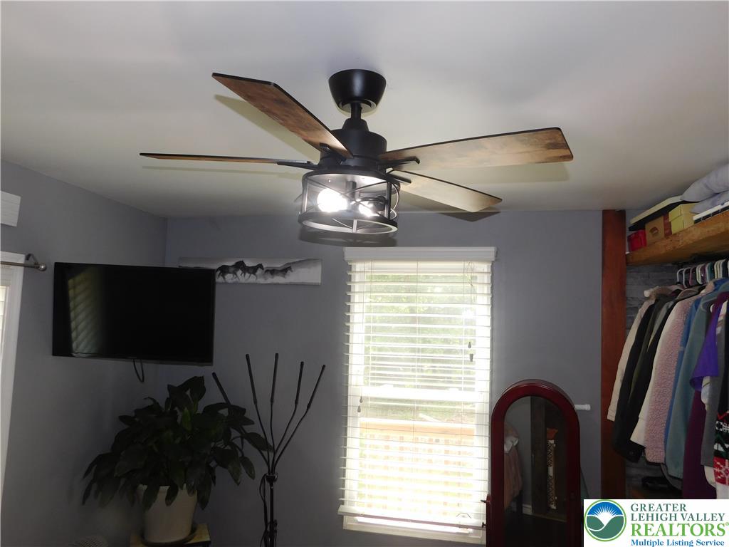 41 Reeder Street Mount Pocono, PA 18344 - Photo 28 of 41