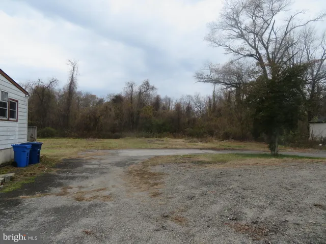 a view of a outdoor space