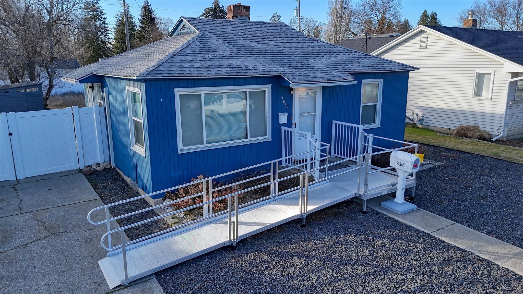 5619 North Nettleton Street Spokane, WA 99205 - Photo 16 of 28