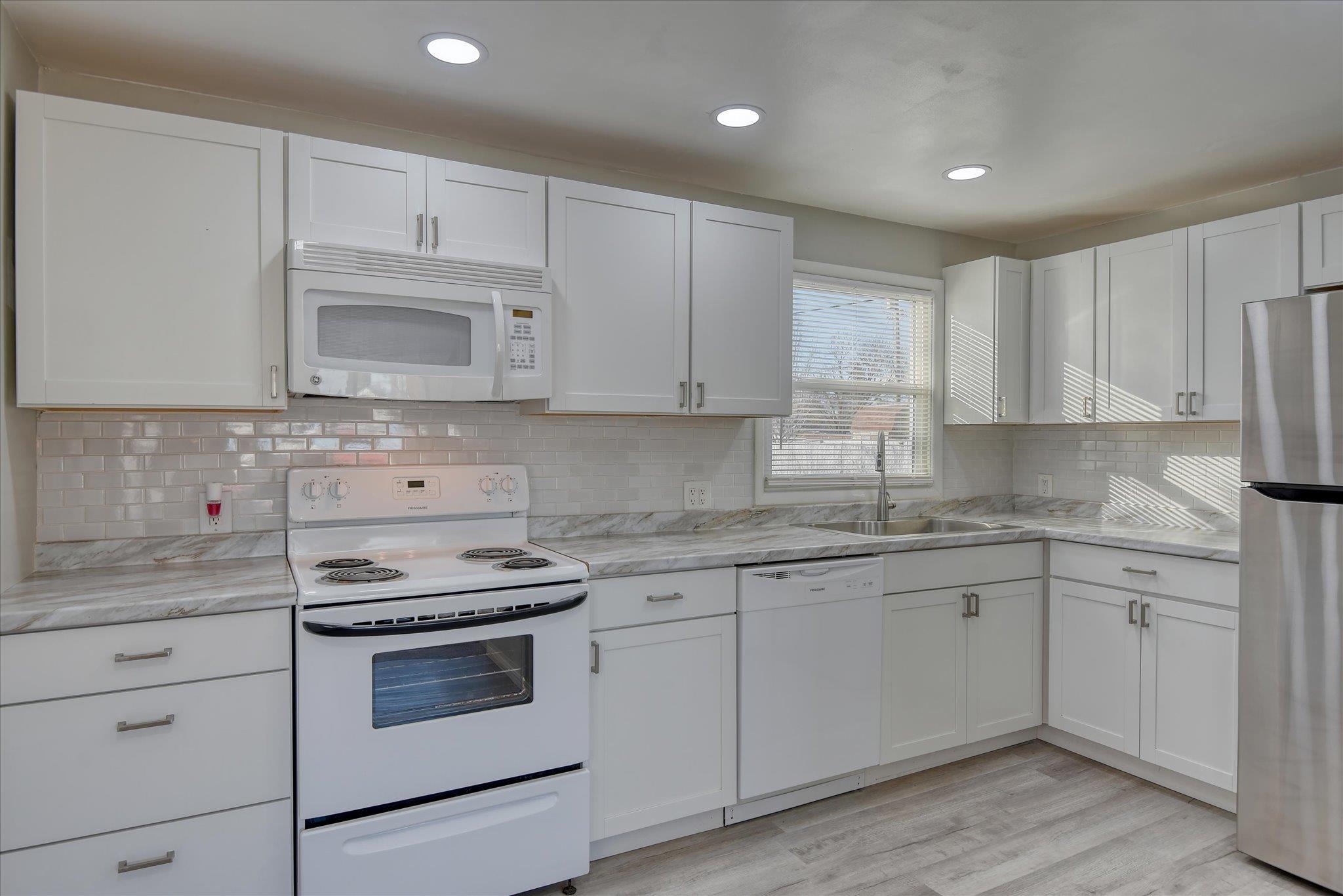 5619 North Nettleton Street Spokane, WA 99205 - Photo 7 of 28