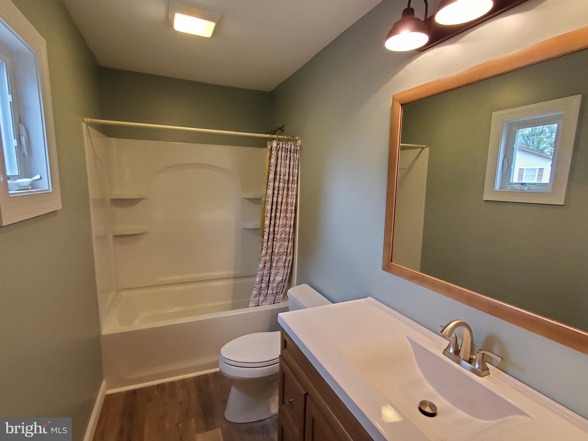 914 Tuckerton Road Reading, PA 19605 - Photo 13 of 31 Gallery Image 13