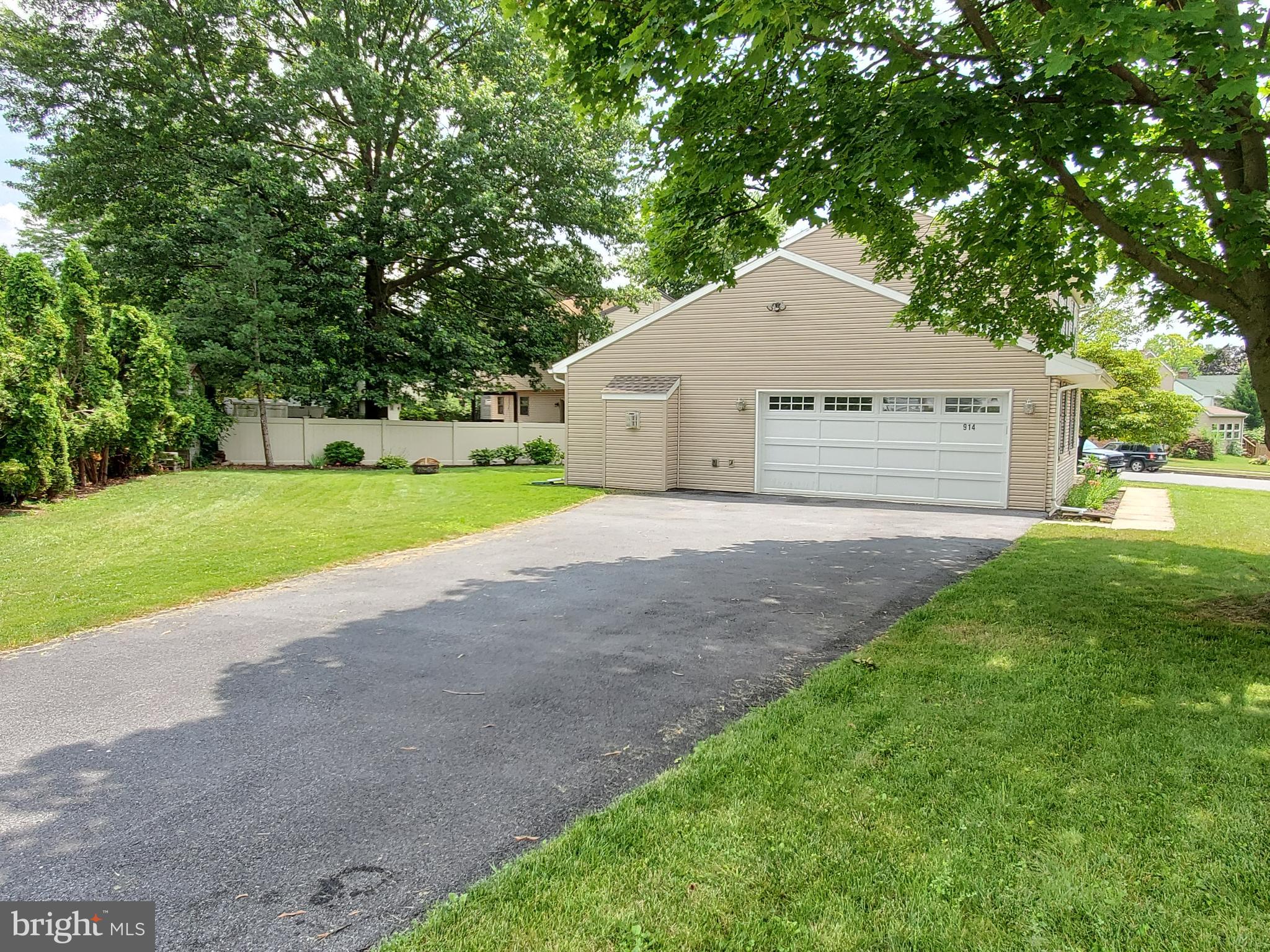 914 Tuckerton Road Reading, PA 19605 - Photo 29 of 31 Gallery Image 29