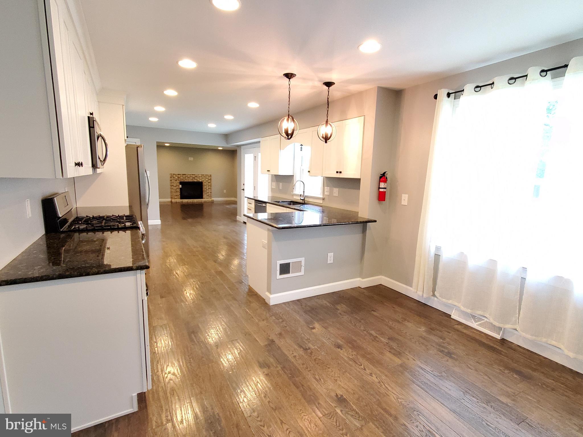 914 Tuckerton Road Reading, PA 19605 - Photo 6 of 31 Gallery Image 6