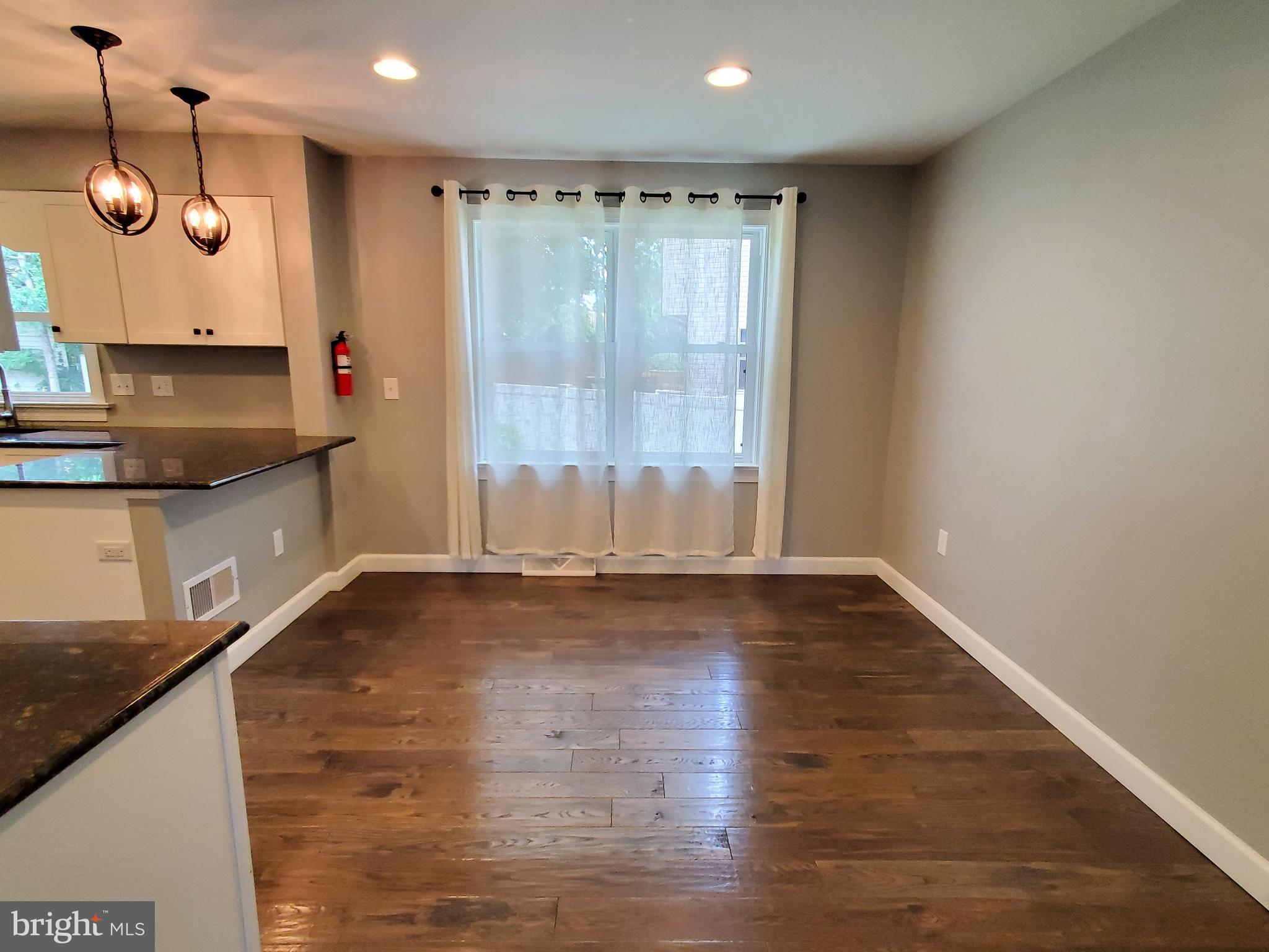 914 Tuckerton Road Reading, PA 19605 - Photo 7 of 31 Gallery Image 7